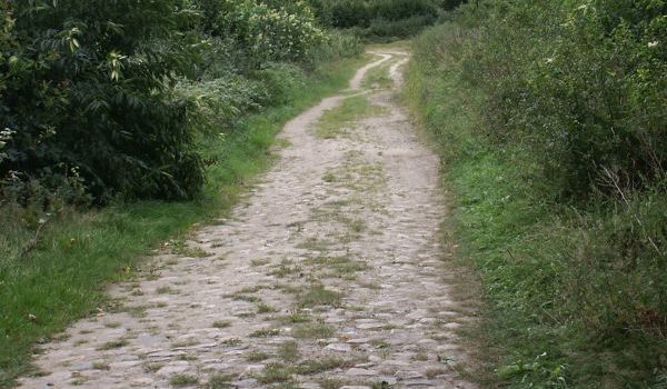 What did medieval roads look like?